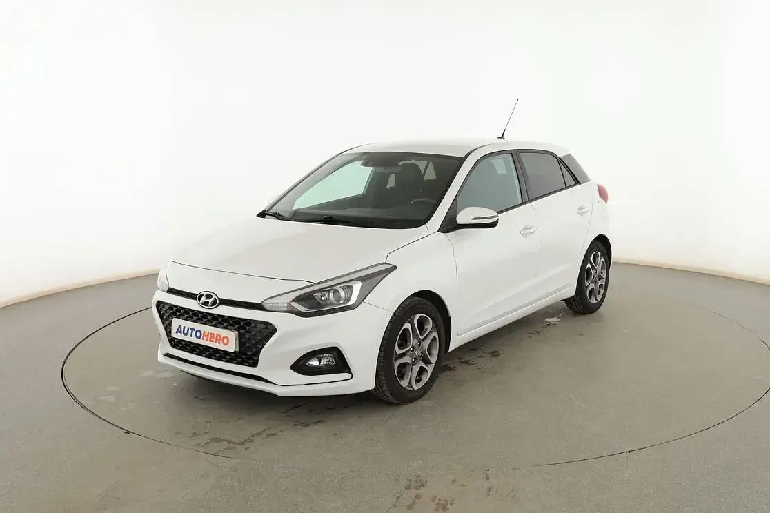 Usado Hyundai i20 100 CV (73 kW) 2018 Berlina