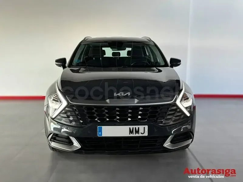 Usado Kia Sportage 136 CV (100 kW) 2023 Gris / plata SUV