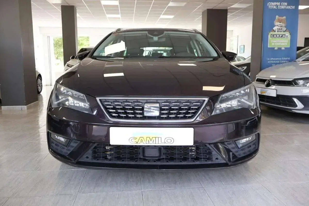 Usado Seat Leon XCELLENCE 150 CV (110 kW) 2017 Negro Utilitario