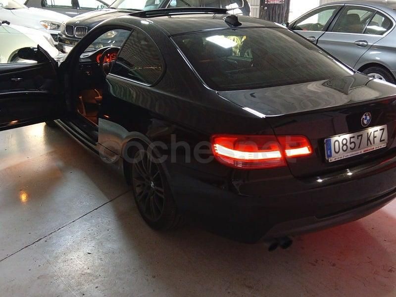 Usado BMW 330 245 CV (180 kW) 2009 Negro Coupe