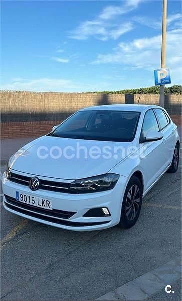 Blanco Usado 2020 VW Polo Advance Berlina | 13.450 € (Buen precio) - Imagen 1/4