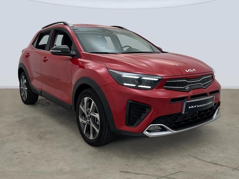 Nuevo Kia Stonic GT-Line 101 CV (74 kW) 2025 Rojo SUV