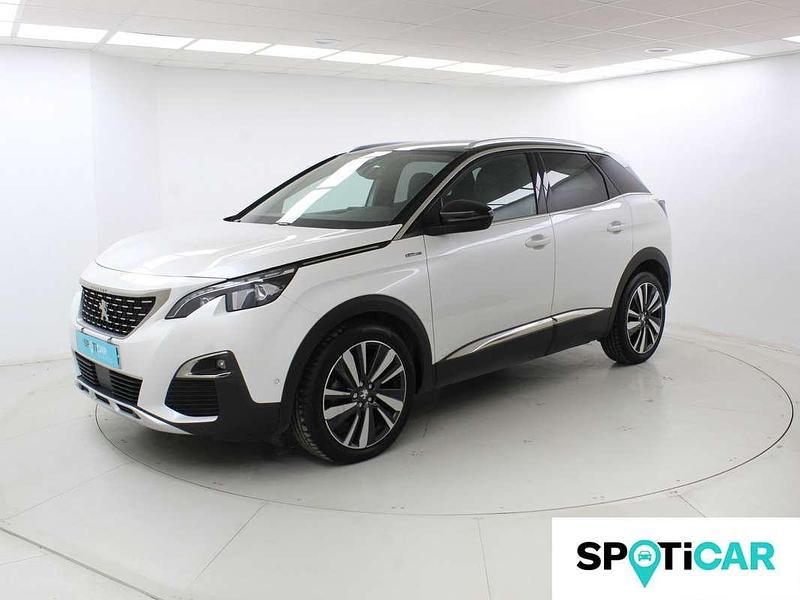Usado Peugeot 3008 Style 131 CV (96 kW) 2019 Blanco SUV