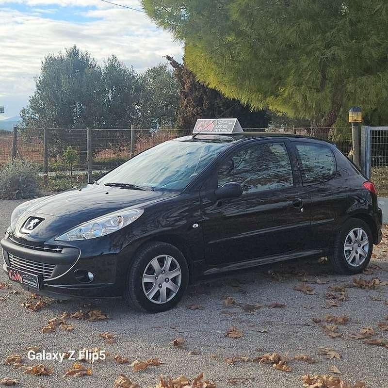 Negro Usado 2010 Peugeot 206 Utilitario | 5490 € (Precio justo) - Imagen 1/4