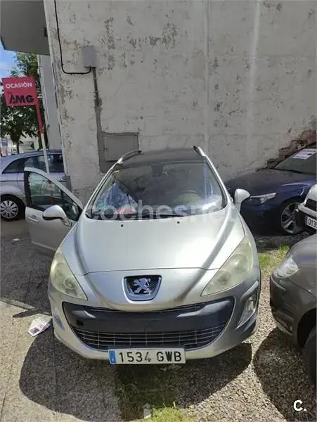 Usado Peugeot 308 SW 120 CV (88 kW) 2010 Gris / plata Familiar