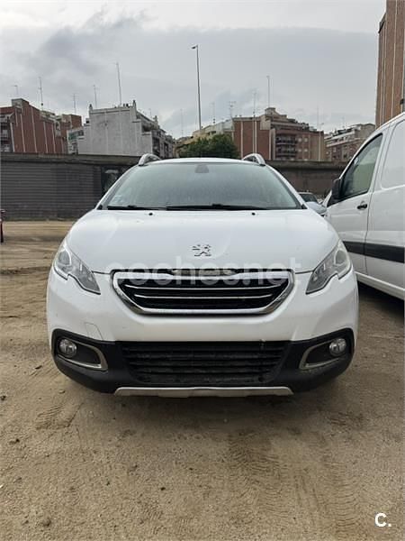 Blanco Usado 2015 Peugeot 2008 Active SUV | 5200 € (Super precio) - Imagen 1/4
