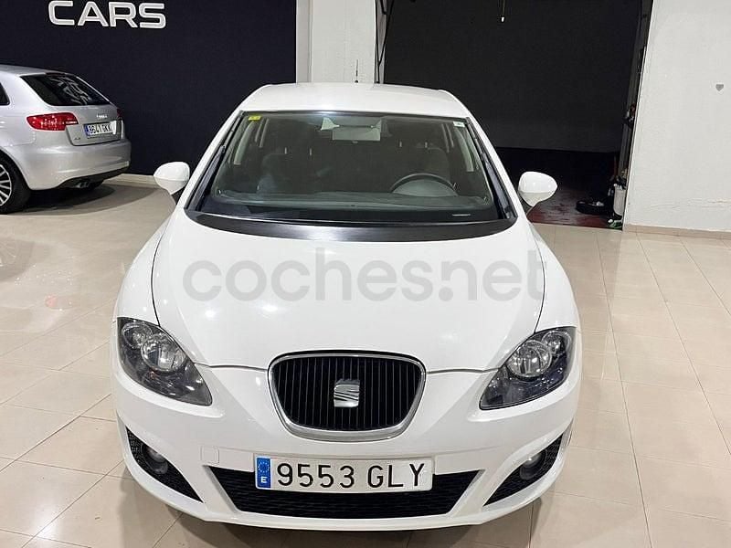 Usado Seat Leon Ecomotive 105 CV (77 kW) 2009 Blanco Utilitario