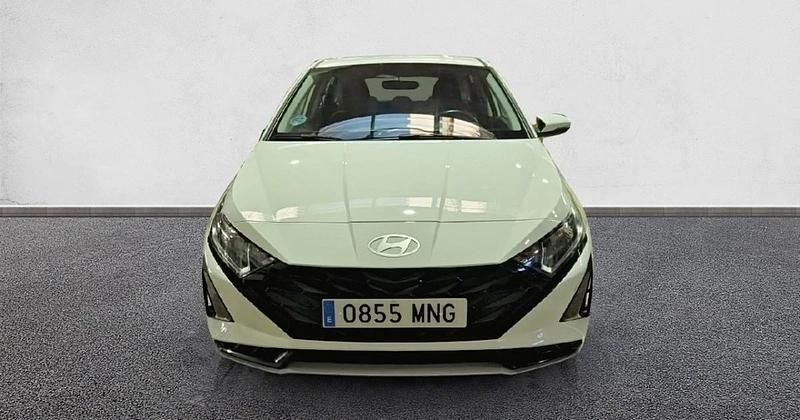 Usado Hyundai i20 100 CV (73 kW) 2024 Utilitario