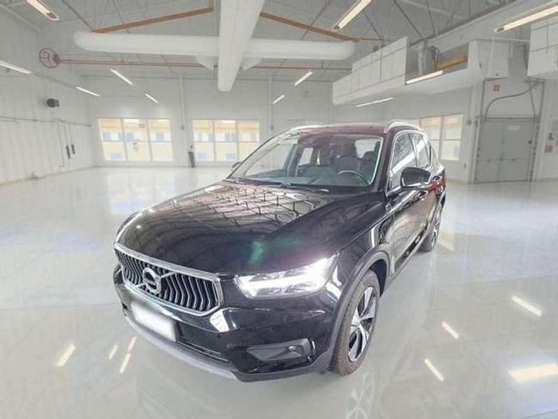 Usado Volvo XC40 Inscription 211 CV (155 kW) 2021 Negro SUV
