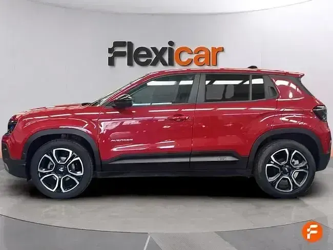 Usado Jeep Avenger Summit 100 CV (73 kW) 2023 Rojo SUV