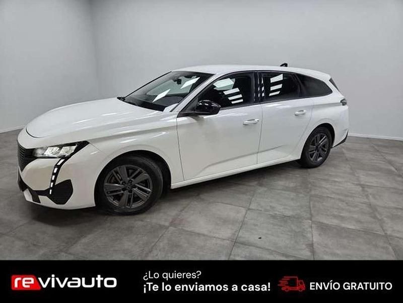 Usado Peugeot 308 SW Active 131 CV (96 kW) 2022 Blanco Familiar