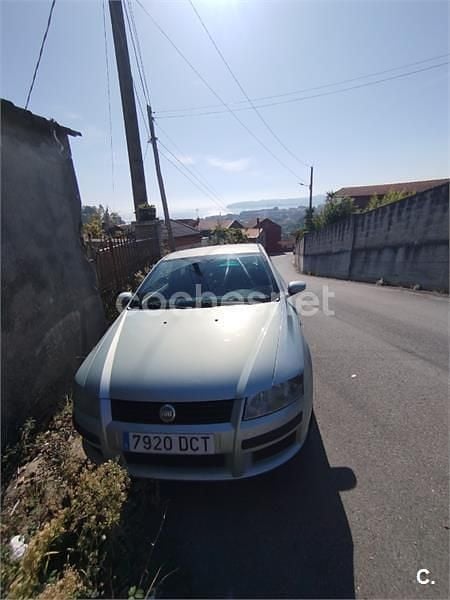 Azul Usado 2004 Fiat Stilo Dynamic Berlina | 500 € (Buen precio) - Imagen 1/4