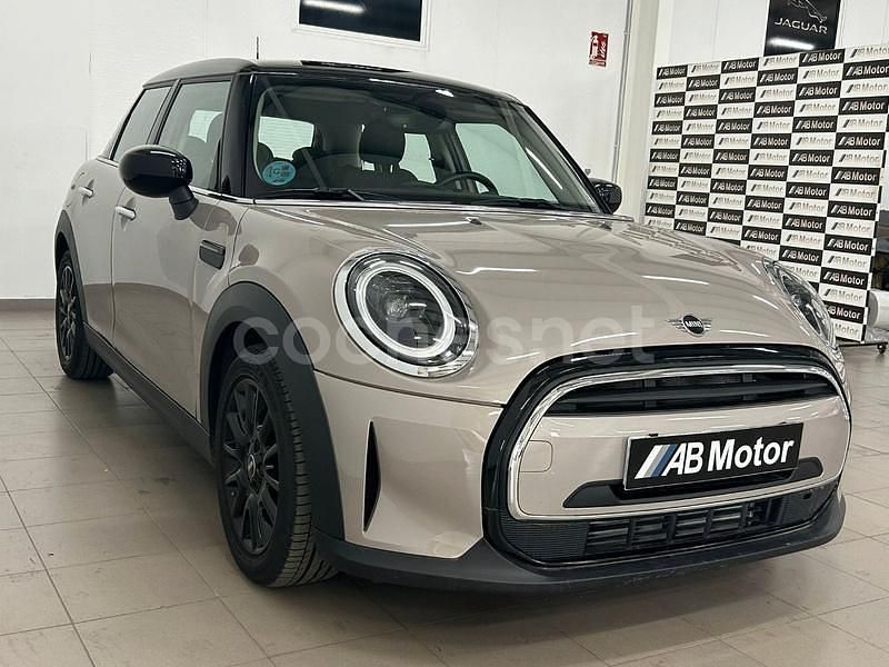 Usado Mini Cooper 136 CV (100 kW) 2023 Beige Utilitario