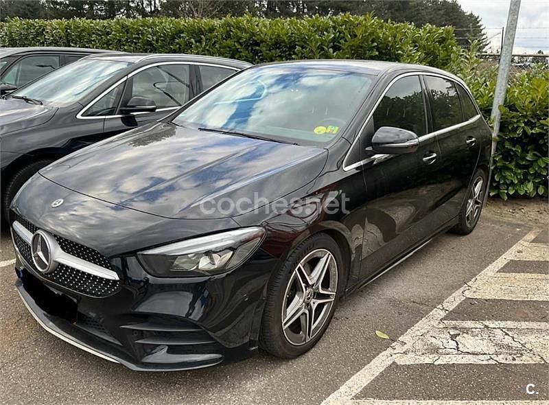 Usado Mercedes B180 109 CV (80 kW) 2019 Negro Monovolumen