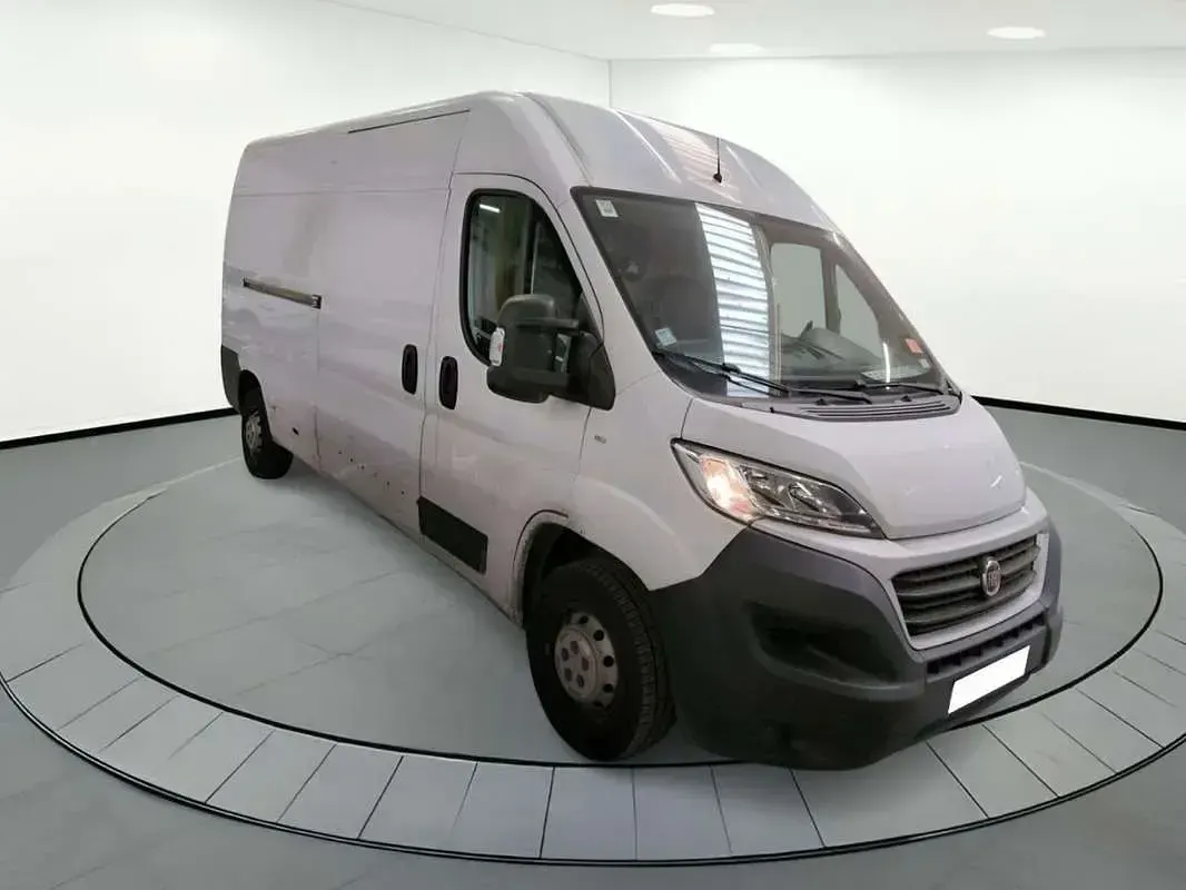 Usado Fiat Ducato 116 CV (85 kW) 2018 Blanco Van
