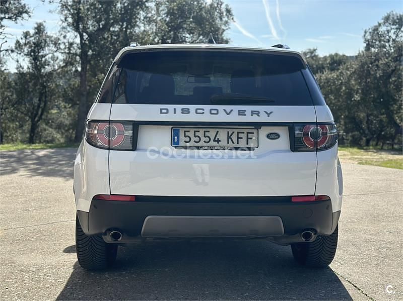 Usado Land Rover Discovery Sport HSE Luxury 150 CV (110 kW) 2017 Blanco SUV