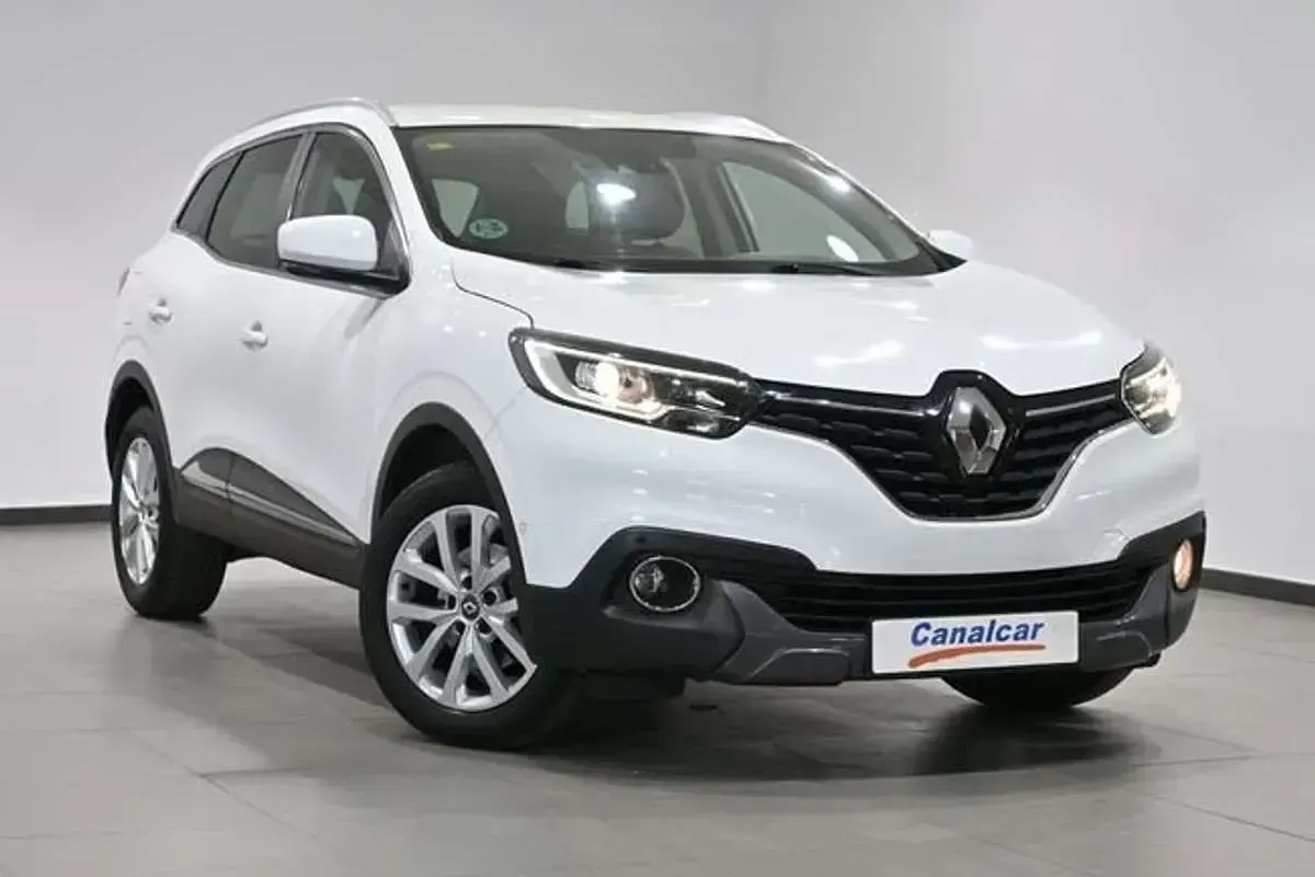 Usado Renault Kadjar Zen 131 CV (96 kW) 2016 Blanco SUV