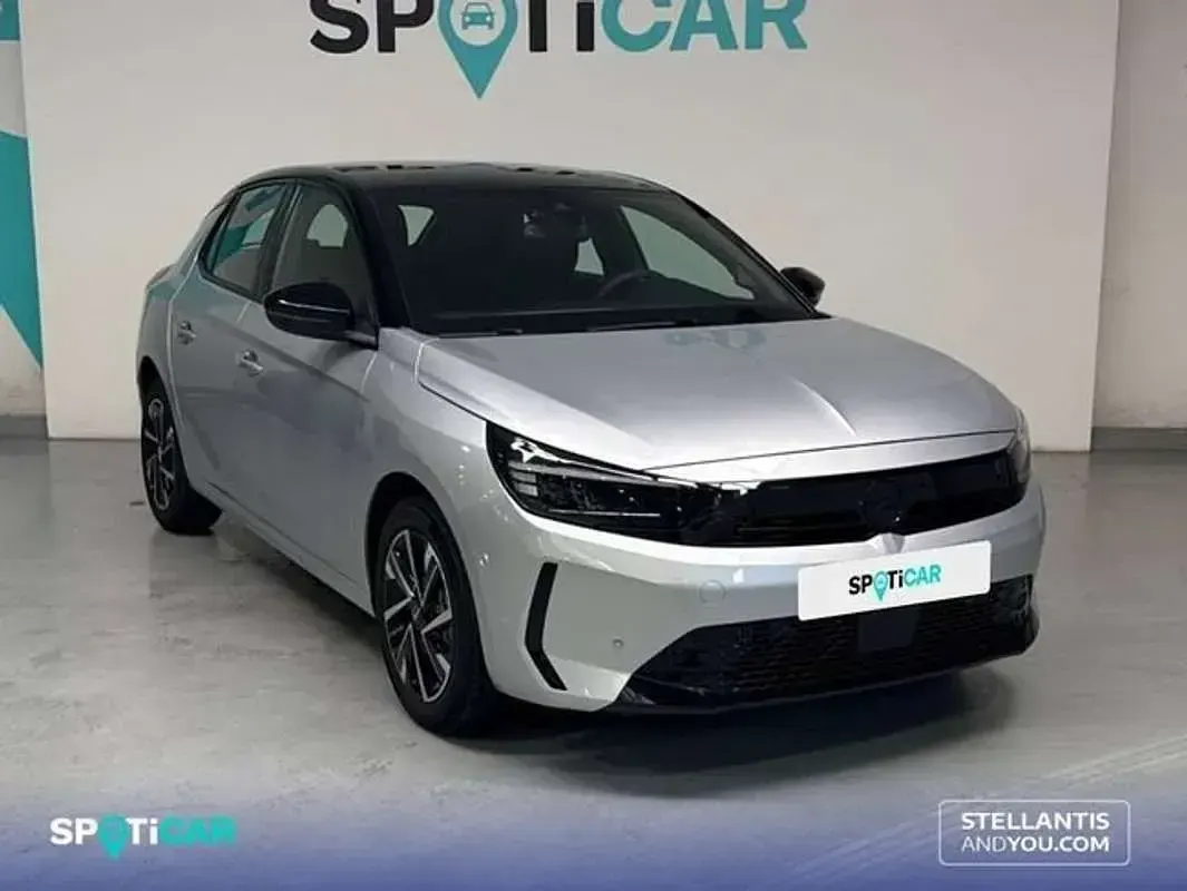 Usado Opel Corsa 101 CV (74 kW) 2025 Plateado Utilitario