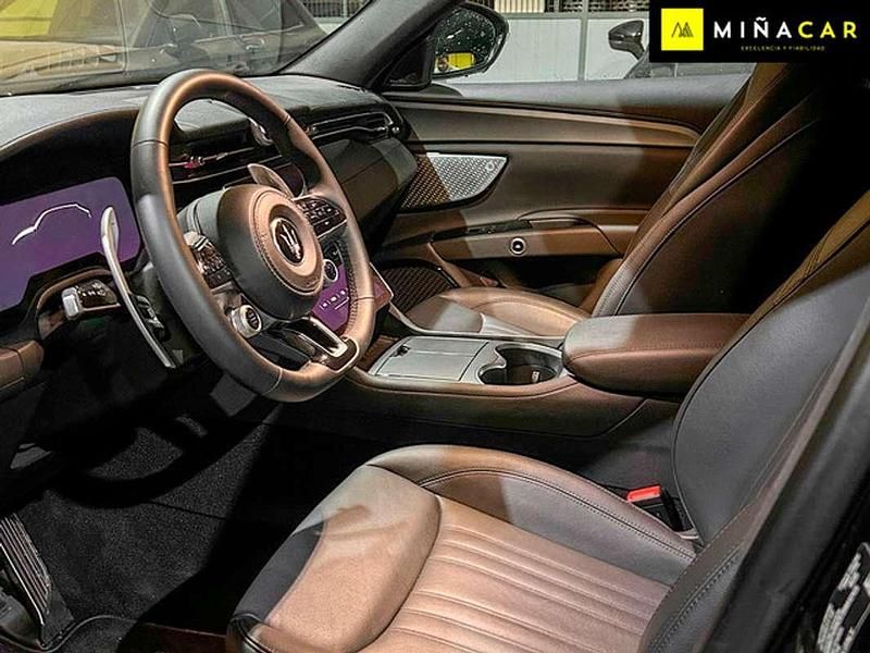 Usado Maserati Grecale GT 299 CV (219 kW) 2024 Blanco SUV