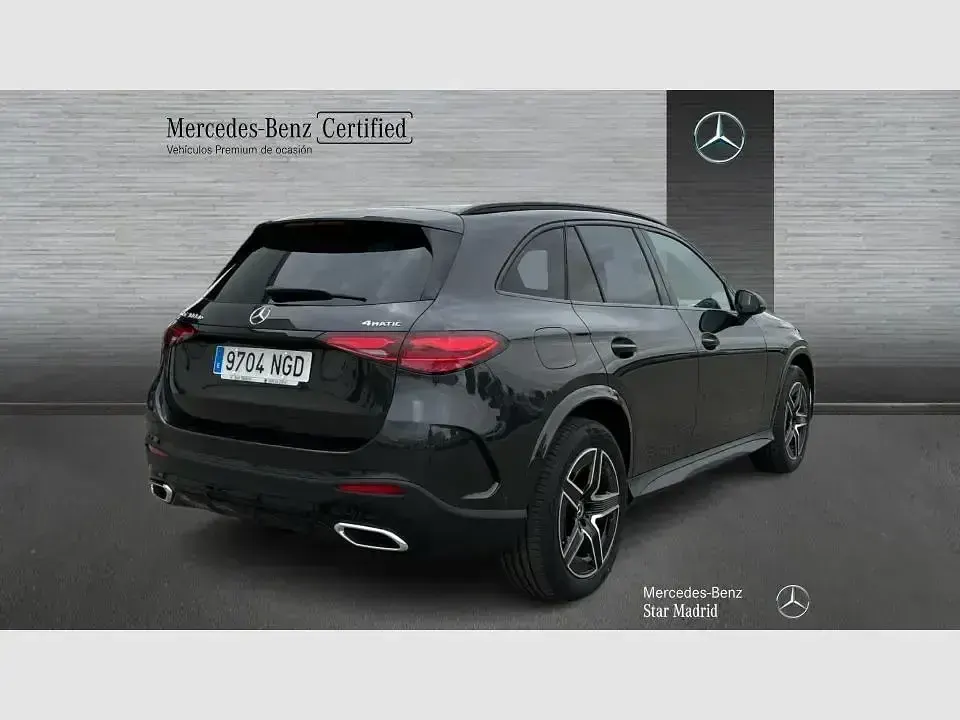 Usado Mercedes GLC300e 333 CV (244 kW) 2025 Gris