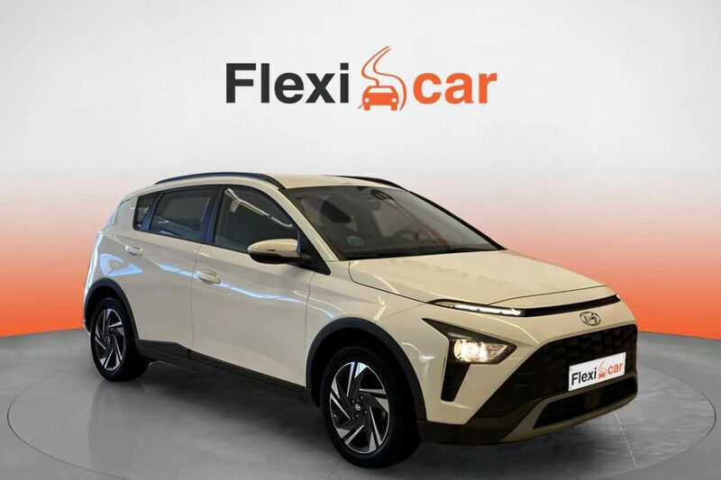 Blanco Usado 2022 Hyundai Bayon SUV | 11.490 € (Buen precio) - Imagen 1/4
