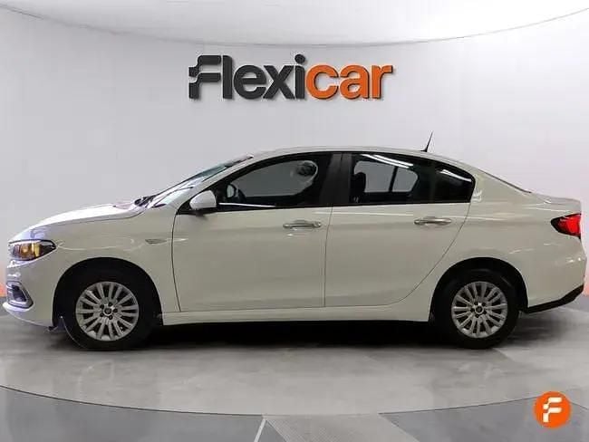 Usado Fiat Tipo 130 HP (95 kW) 2024 Branco Sedan
