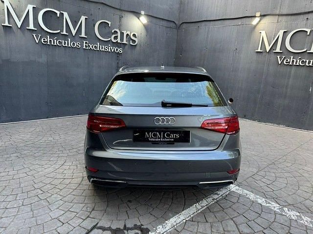 Usado Audi A3 e-tron 204 CV (150 kW) 2017 Gris Utilitario