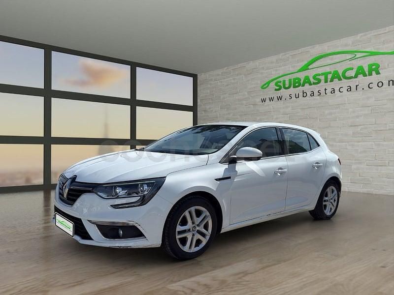 Usado Renault Mégane IV Business 115 CV (84 kW) 2020 Blanco Berlina