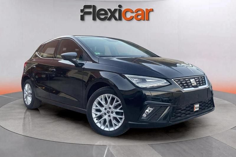Usado Seat Ibiza FR 110 CV (80 kW) 2023 Negro Utilitario