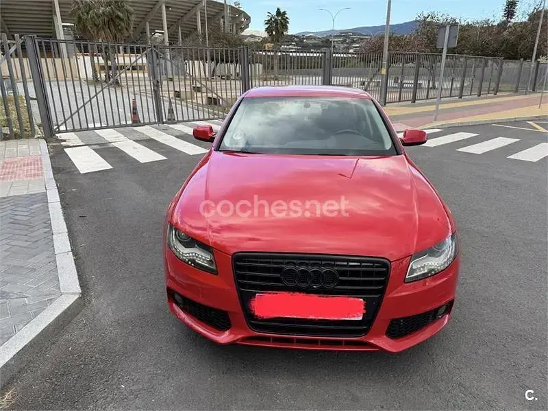 Usado Audi A4 143 CV (105 kW) 2009 Rojo Berlina
