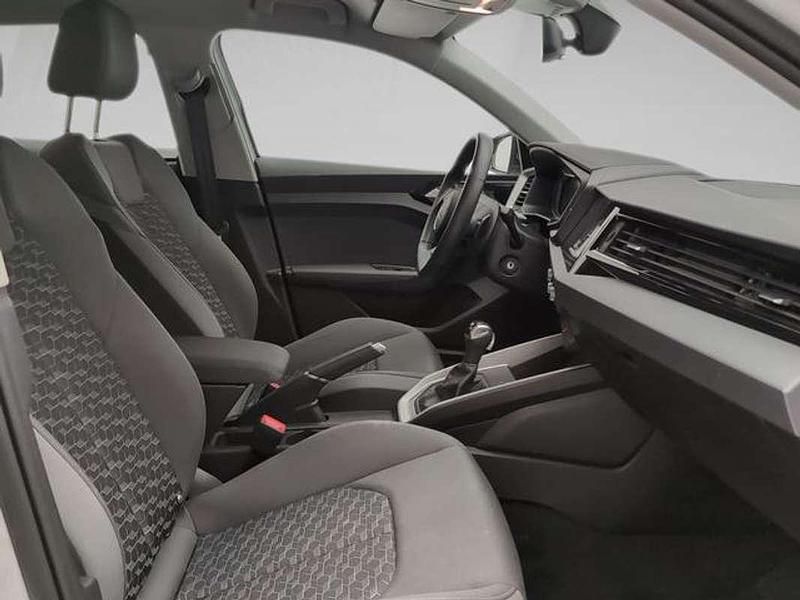 Usado Audi A1 110 CV (80 kW) 2024 Blanco SUV