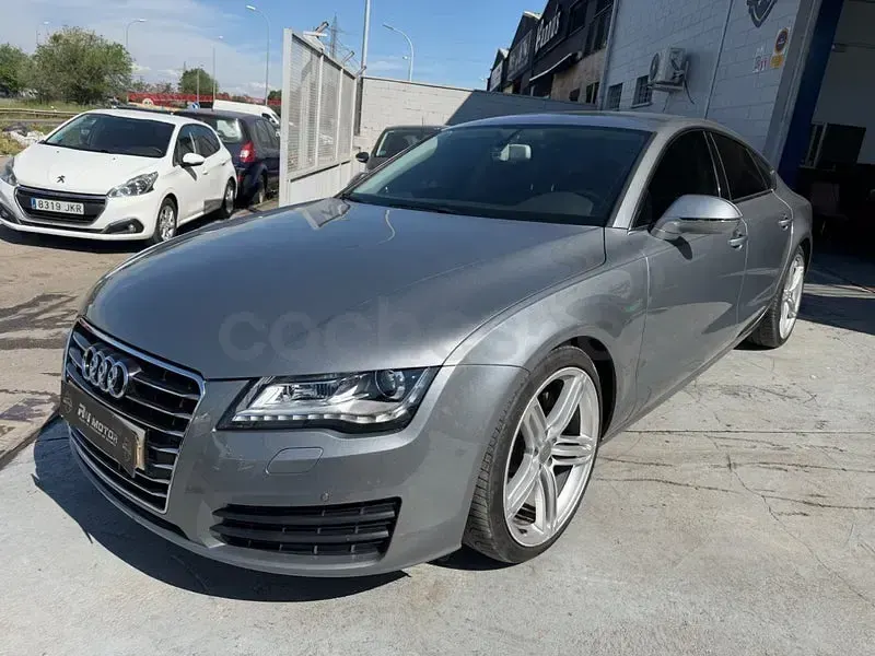 Usado Audi A7 Sportback 245 CV (180 kW) 2011 Gris / plata Utilitario