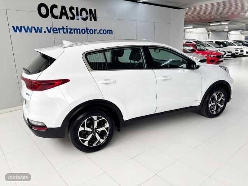 Usado Kia Sportage 136 CV (100 kW) 2021 Blanco SUV