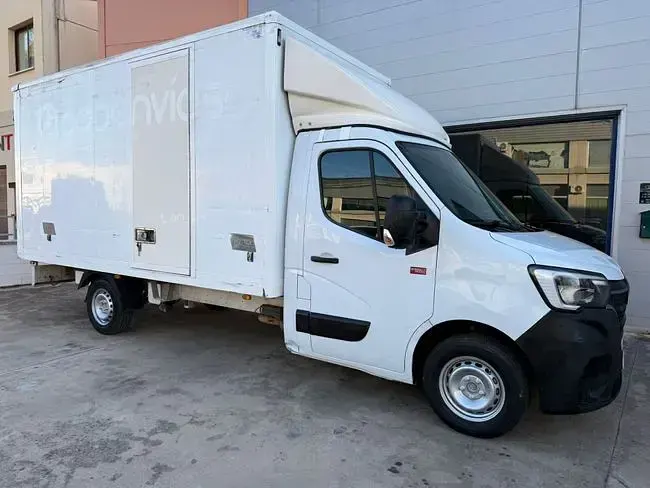 Usado Renault Master 146 CV (107 kW) 2021 Blanco Monovolumen