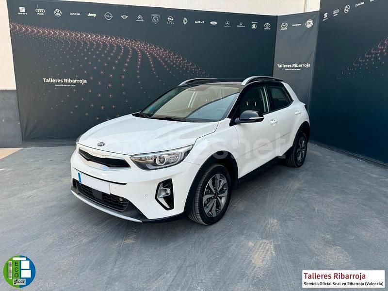 Blanco Usado 2021 Kia Stonic SUV | 17.590 € (Precio justo) - Imagen 1/4
