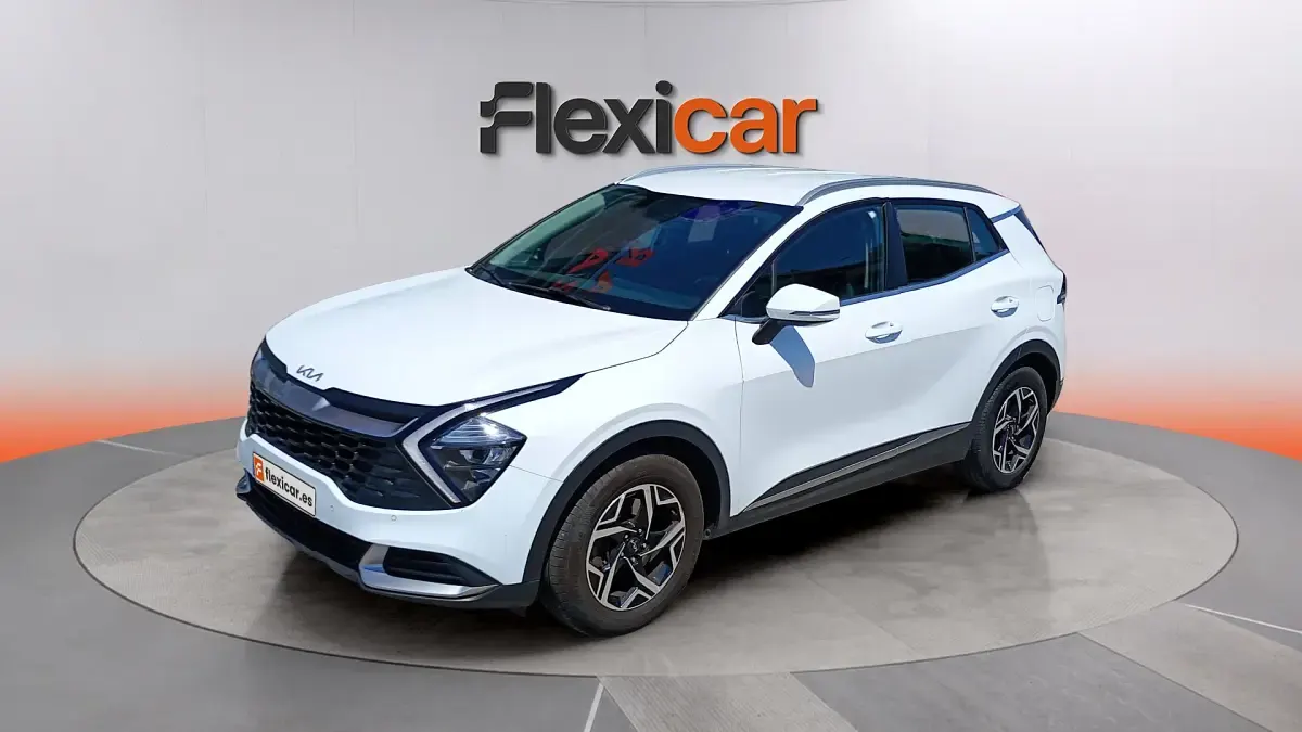 Usado Kia Sportage 136 CV (100 kW) 2023 Blanco SUV