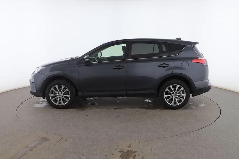 Usado Toyota RAV4 Hybrid Advance 200 CV (147 kW) 2018 Blanco SUV