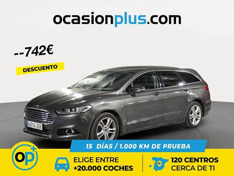 Usado Ford Mondeo Titanium 150 CV (110 kW) 2016 Negro Monovolumen