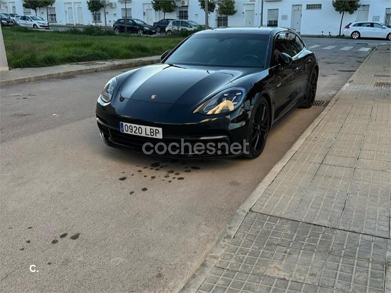 Occasion Porsche Panamera Sport Turismo 462 PK (339 kW) 2019 Zwart Stationwagen