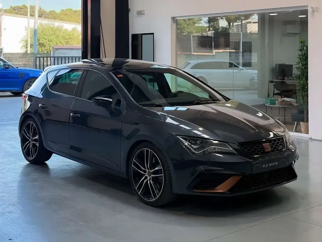 Usado Seat Leon ST CUPRA 290 CV (213 kW) 2019 Gris Familiar