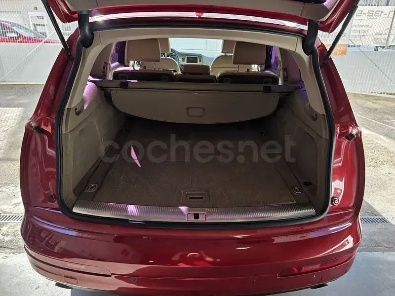 Usado Audi Q7 Ambiente 240 CV (176 kW) 2008 Granate SUV