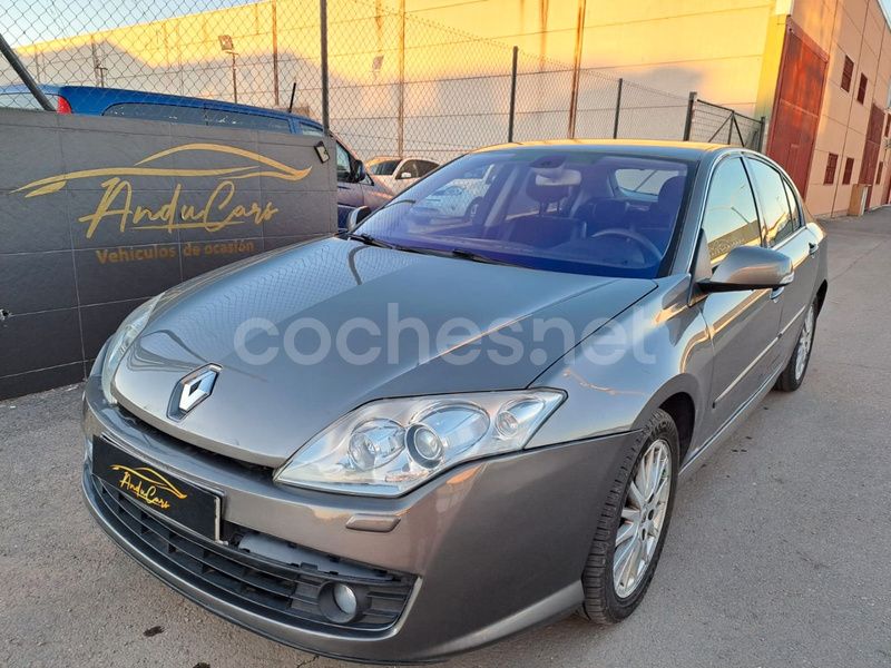 Gris / plata Usado 2008 Renault Laguna III Privilege Berlina | 3450 € (Buen precio) - Imagen 1/4
