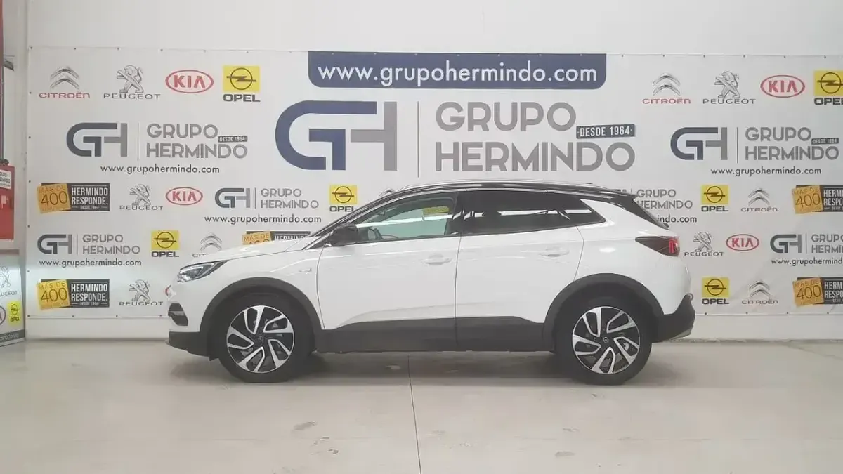 Usado Opel Grandland X Ultimate 181 CV (133 kW) 2019 Blanco SUV
