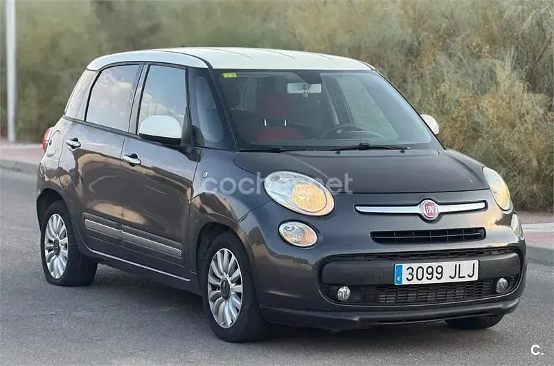 Usado Fiat 500L Trekking 95 CV (69 kW) 2016 Gris / plata Monovolumen