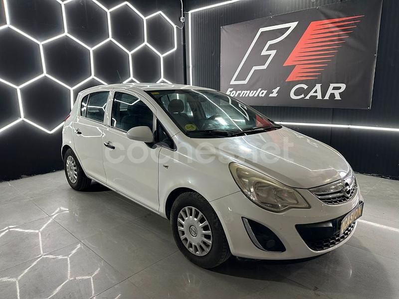 Blanco Usado 2011 Opel Corsa Excellence Berlina | 5880 € (Un poco caro) - Imagen 1/4