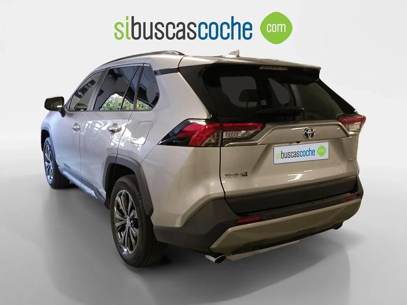 Usado Toyota RAV4 Hybrid Advance 218 CV (160 kW) 2024 Gris/plata SUV