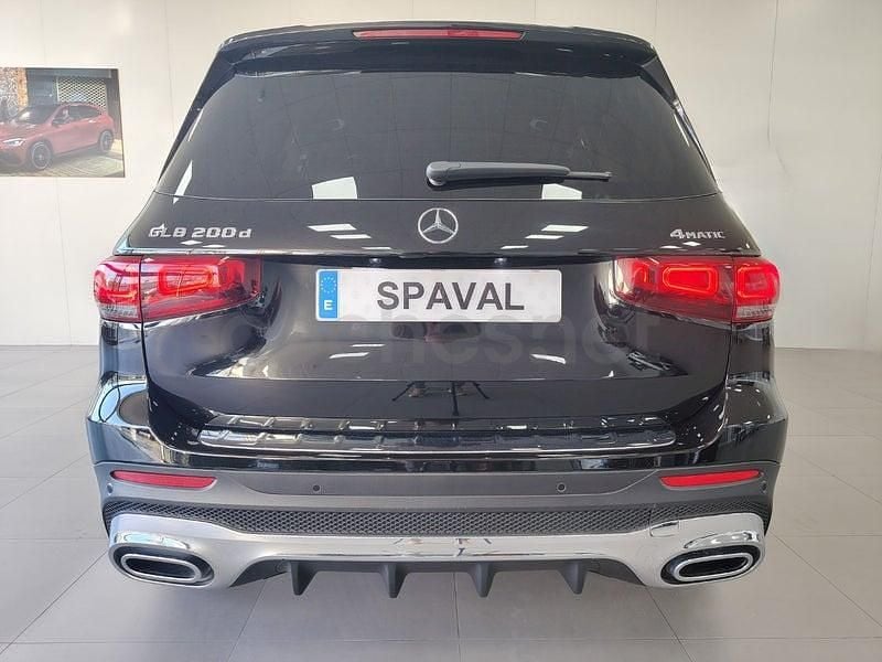 Usado Mercedes GLB200 150 CV (110 kW) 2023 Negro SUV