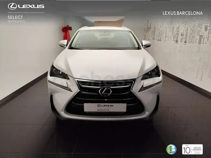 Usado Lexus NX300h Business Edition 197 CV (144 kW) 2017 Blanco SUV