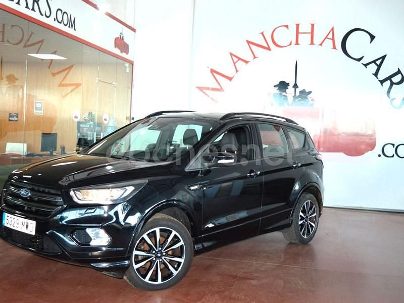 Usado Ford Kuga ST-Line X 120 CV (88 kW) 2019 Negro SUV