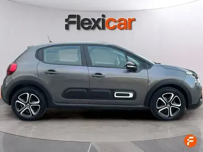 Usado Citroën C3 PureTech 83 HP (61 kW) 2024 Cinzento
